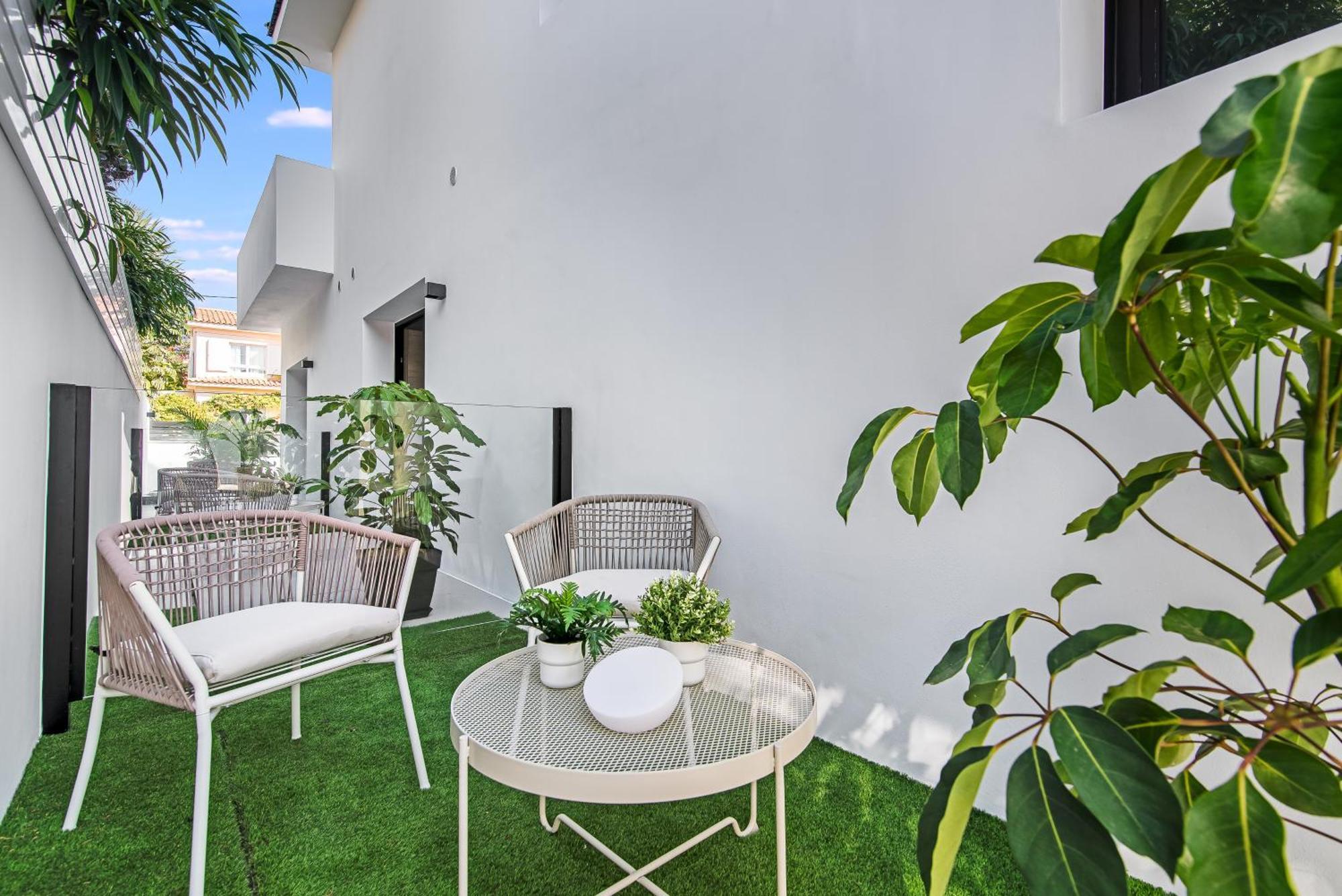La Vega De Ciudad Jardin Suites Лас Палмас де Гран Канария Стая снимка