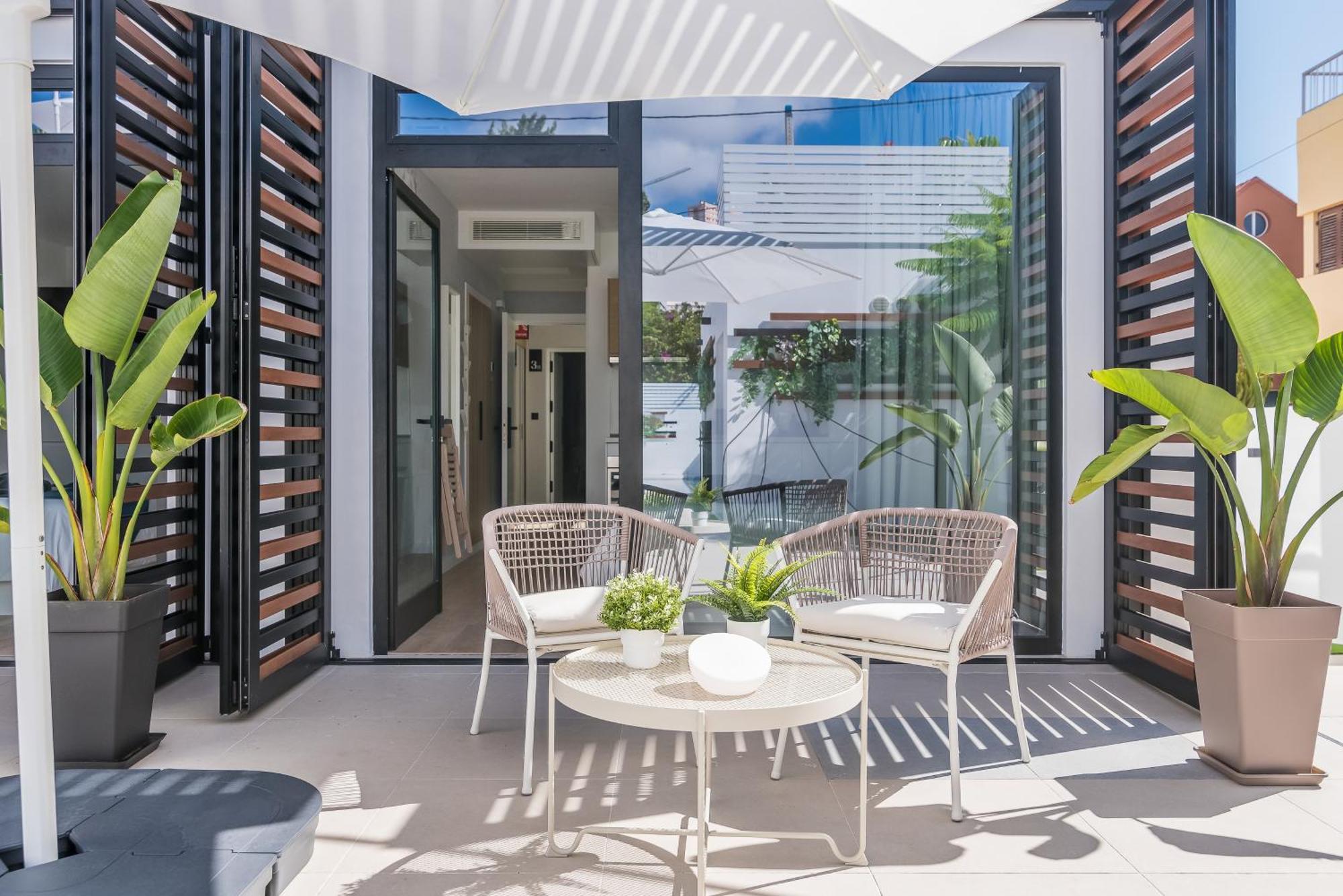 La Vega De Ciudad Jardin Suites Лас Палмас де Гран Канария Стая снимка