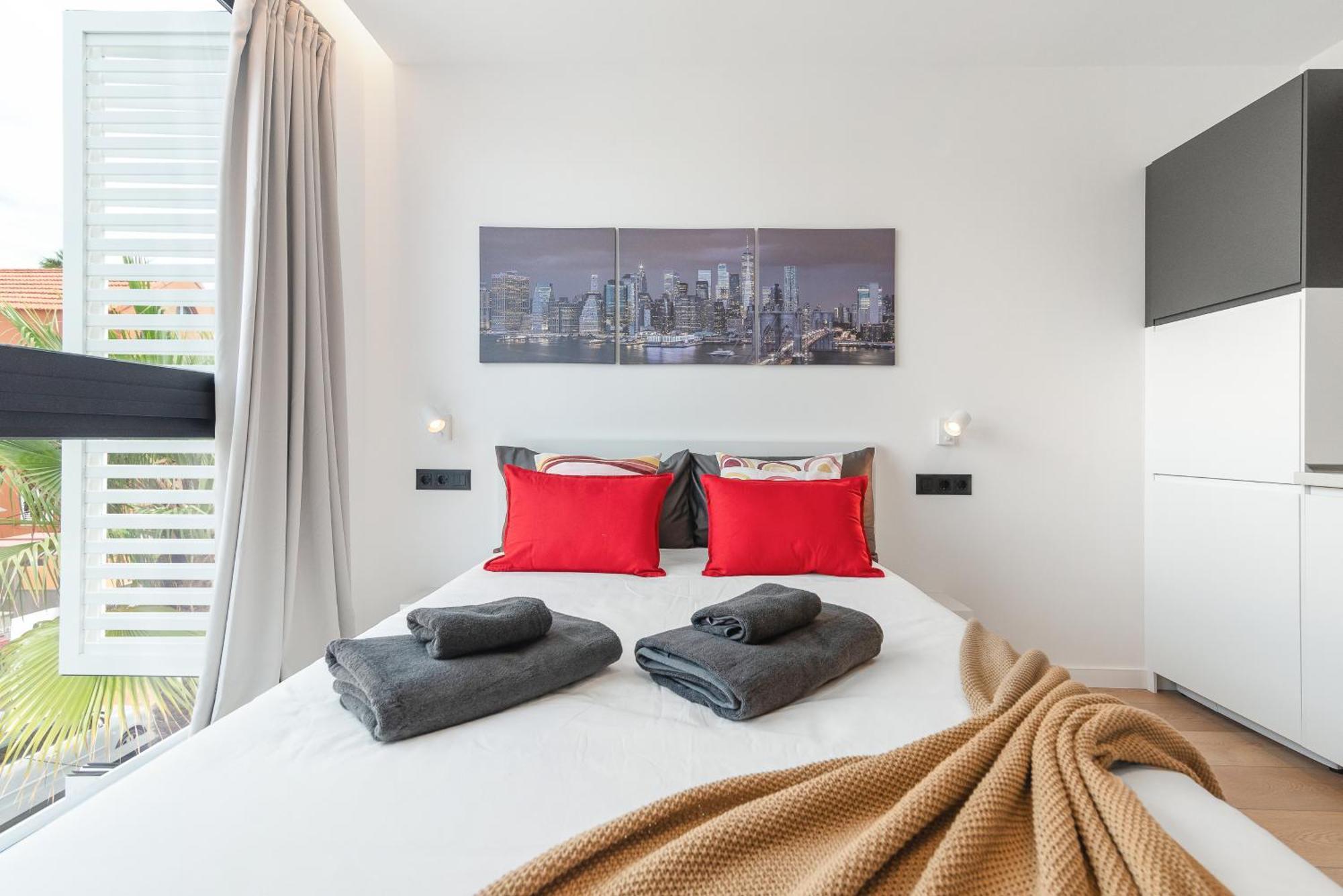 La Vega De Ciudad Jardin Suites Лас Палмас де Гран Канария Стая снимка